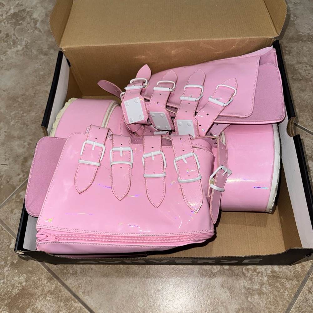 Pink Holographic Demonia Swing-815 - image 4